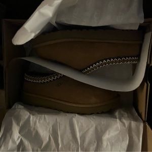 NIB UGG Tasman Slippers.